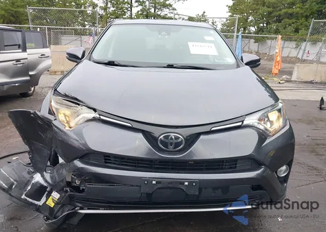2018 Toyota Rav4 Xle z USA, uszkodzony, nr VIN 2T3RFREV2JW790087